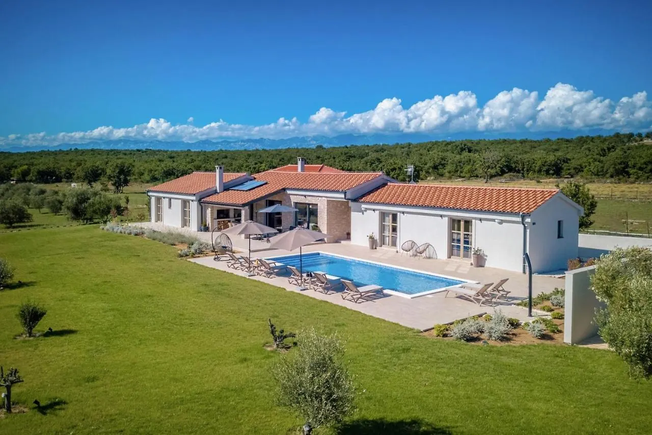 Villa Nola Visocane